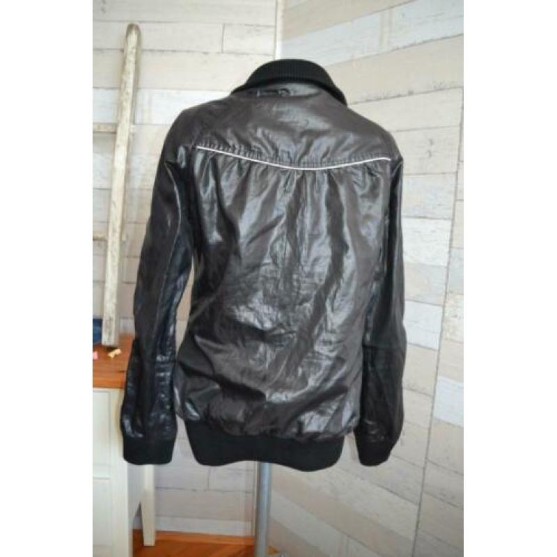 zomerjas van glans stof in maat M - 2-bizzy - jas12-6