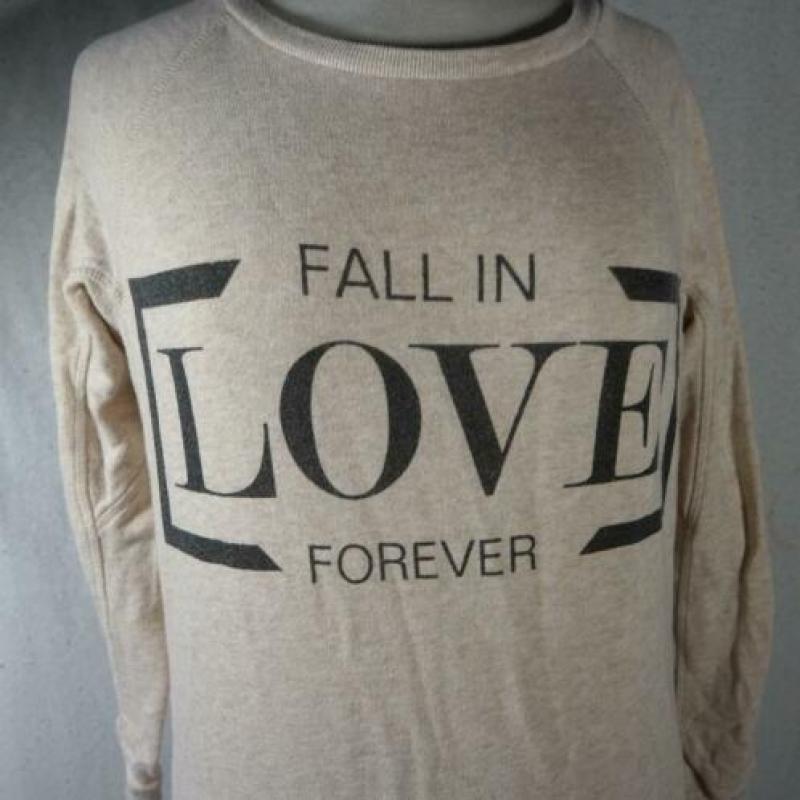 Stoere beige trui.Mt XS.Merk Amisu