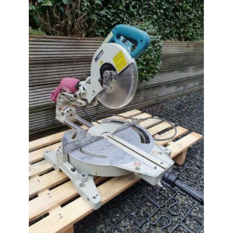 Afkort/verstekzaag Makita LS1013