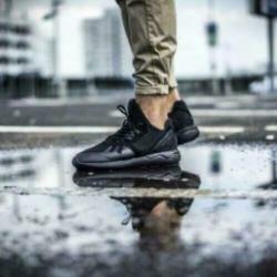 Adidas tubular zwart zwarte 37 1/3 sneakers mooi