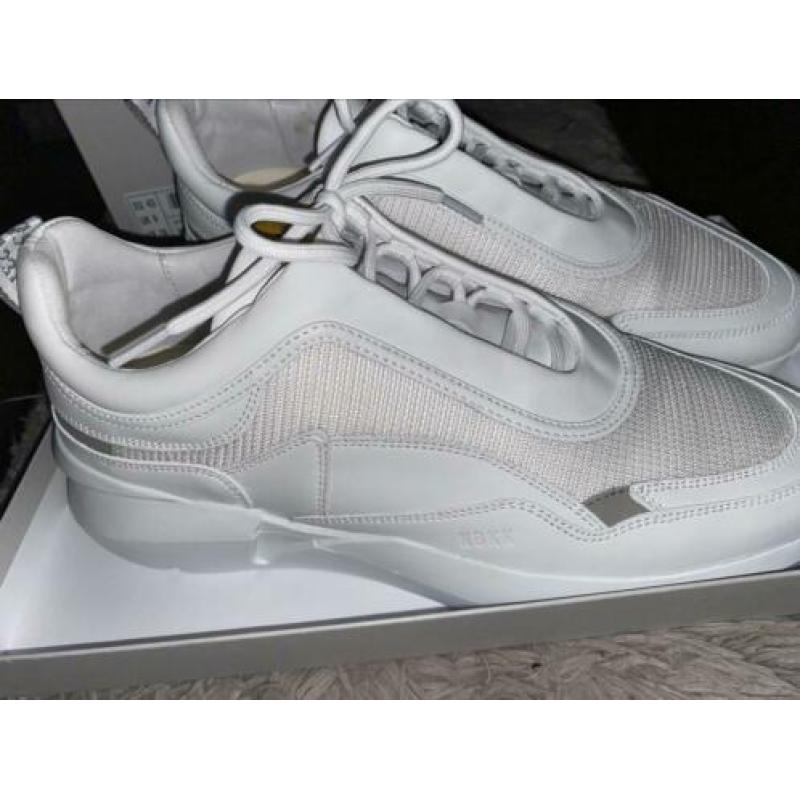 Gloednieuwe Nubikk schoenen maat 44 op doos staat 43