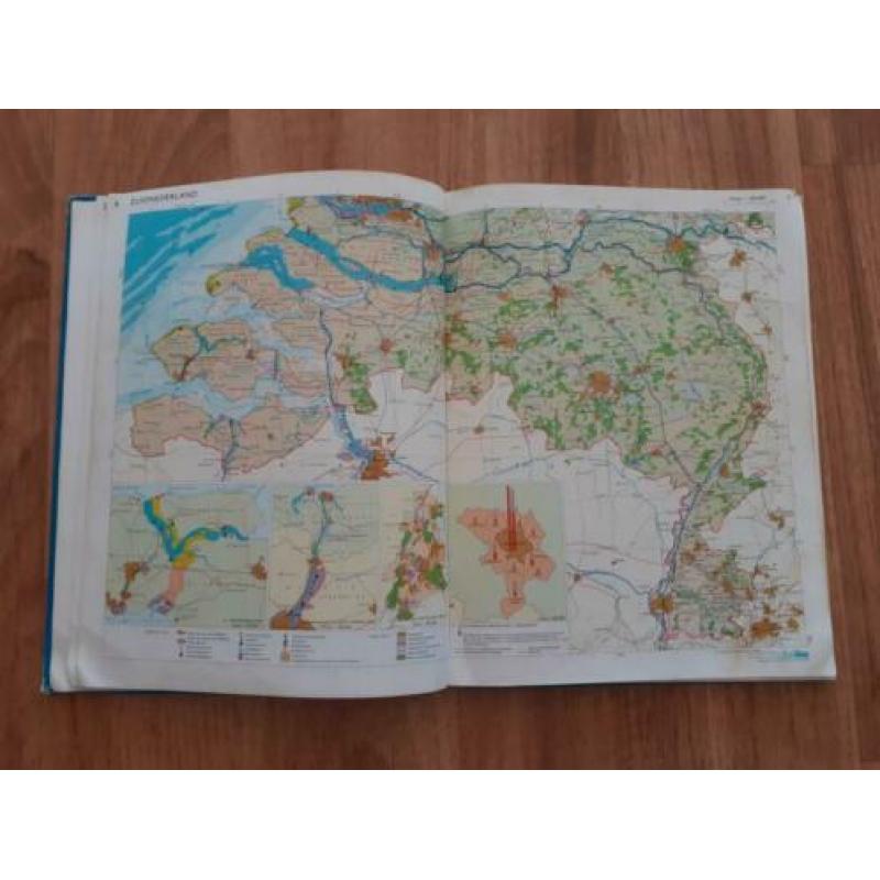 Kleine Bos atlas 1974