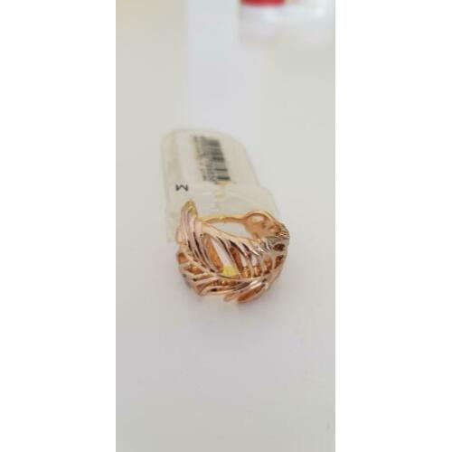 Goudkleurige ring maat M, nieuw