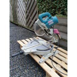 Afkort/verstekzaag Makita LS1013