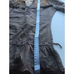 1Mango bruine blouse met kant mt s & 1 beige als nieuw??