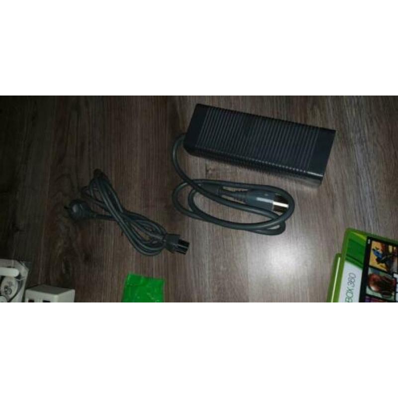 Xbox 360 Wifi Stroom Adapter VGA HD Kabel Spel GTA Koeler