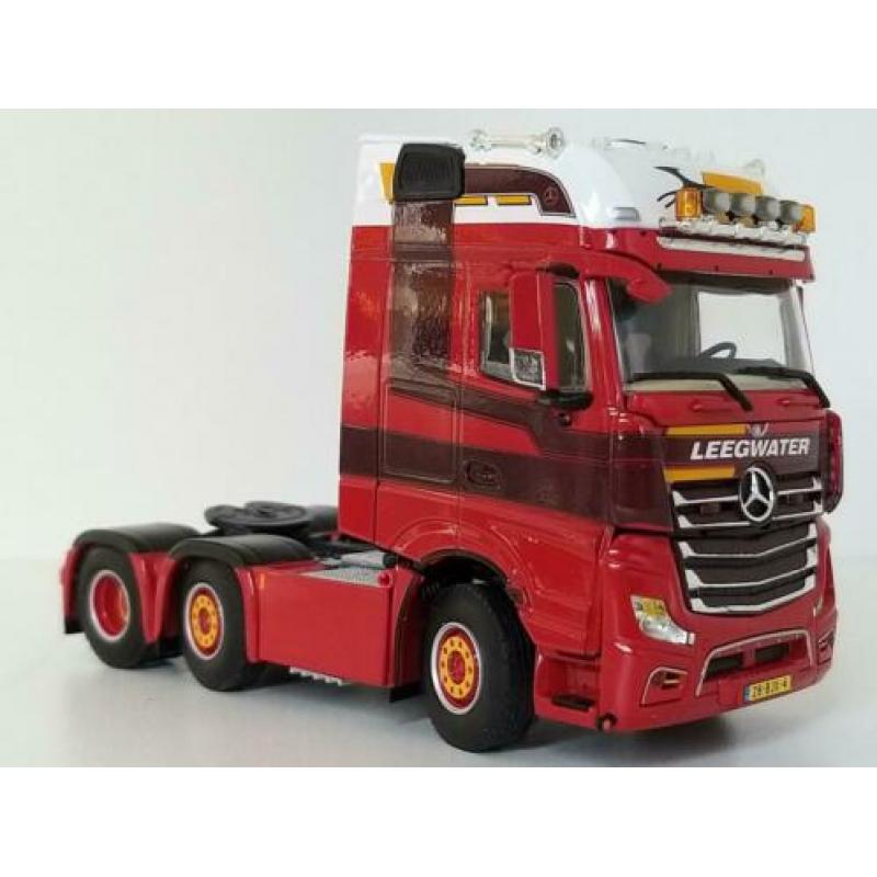 Mercedes Actros MP04 trekker "Leegwater".
