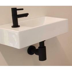 Compleet toilet incl. tegels, fontein en toilet voor € 599