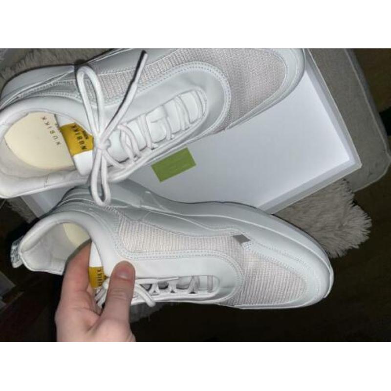 Gloednieuwe Nubikk schoenen maat 44 op doos staat 43