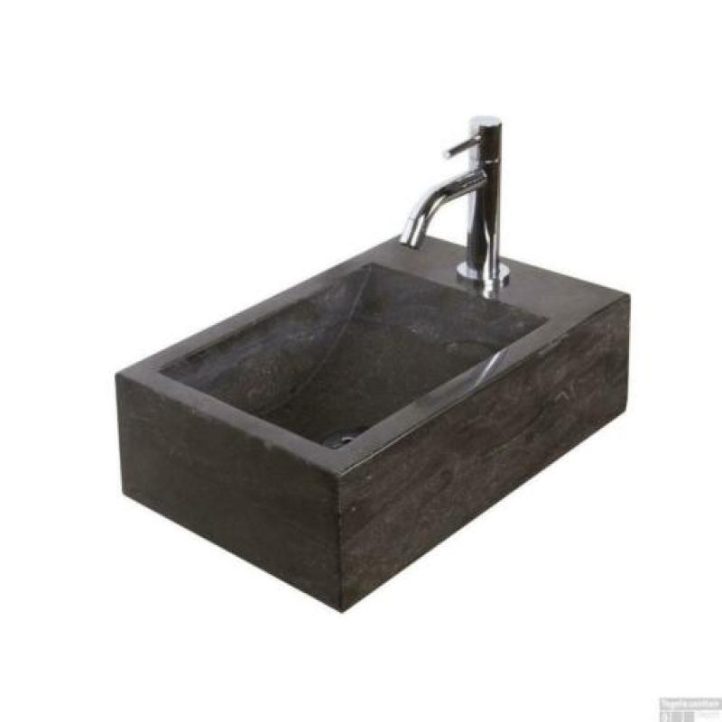 Compleet toilet incl. tegels, fontein en toilet voor € 599