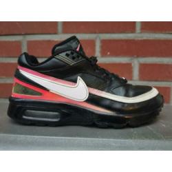 Nike air max classic bw maat 40 zwart roze