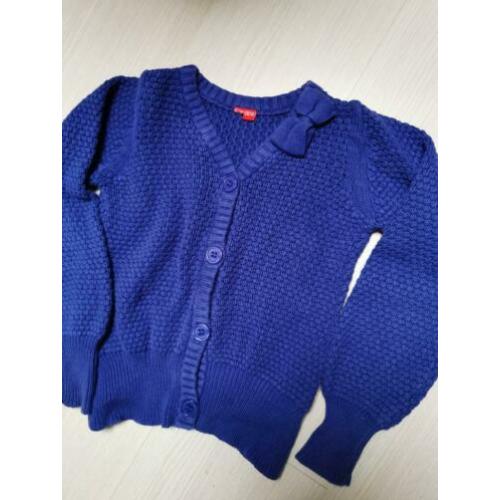 Vest blauw met strikje Mt 128