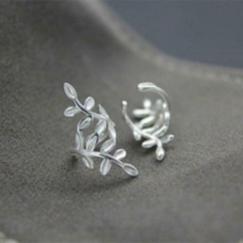 Nieuw! Earcuff oorklemmetje zilver dubbele blaadjes * klem