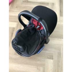 Maxi Cosi zeer compleet met Cocobelt draagstoelen
