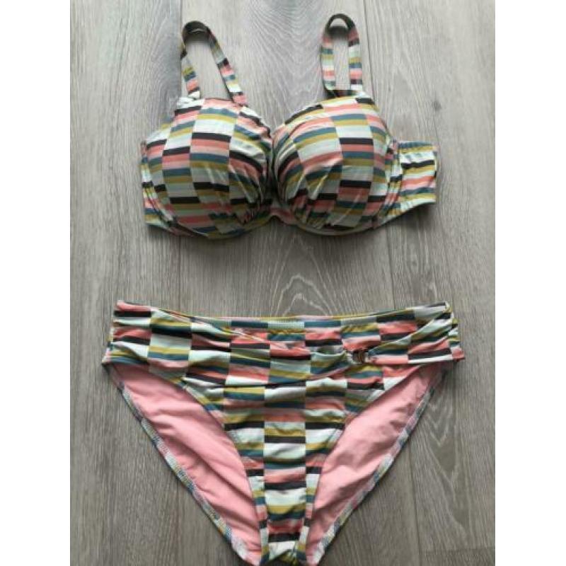 Cyell En Tweka bikini 38/40 cup 40D/38F