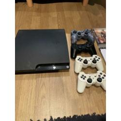 PS3 met 12 spellen en controllers