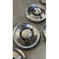 Alfa Romeo duetto spider GTV wieldoppen 6 stuks