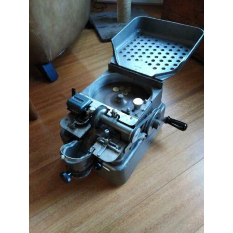 oude werkende telmachine rapid L