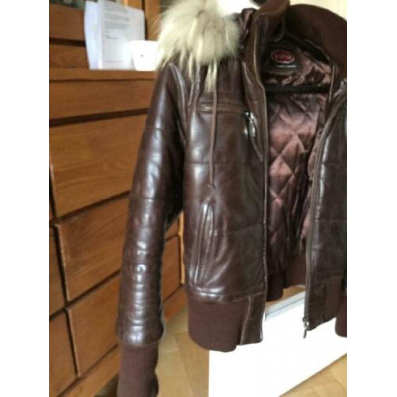 Echt kleren Jack, bruin merk HIFA