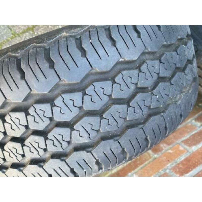 2x 13inch velg met band voor aanhanger