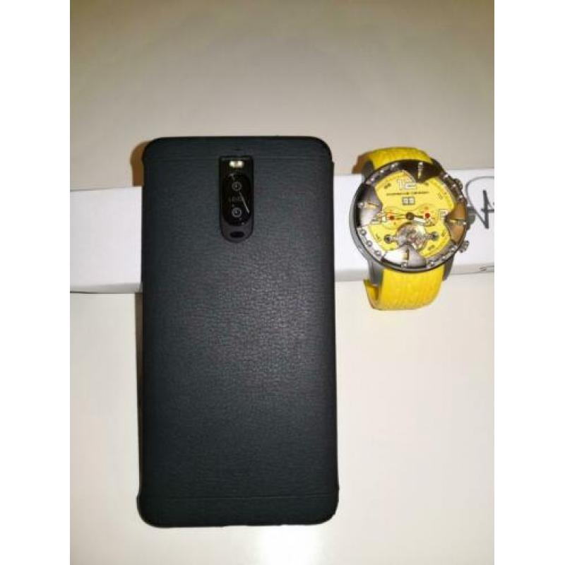 Combinatie van porsche design mate 9 en automat pd horloge