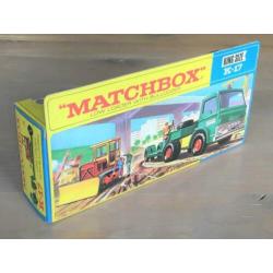 Matchbox King Size K17 - Low Loader with Bulldozer MIB