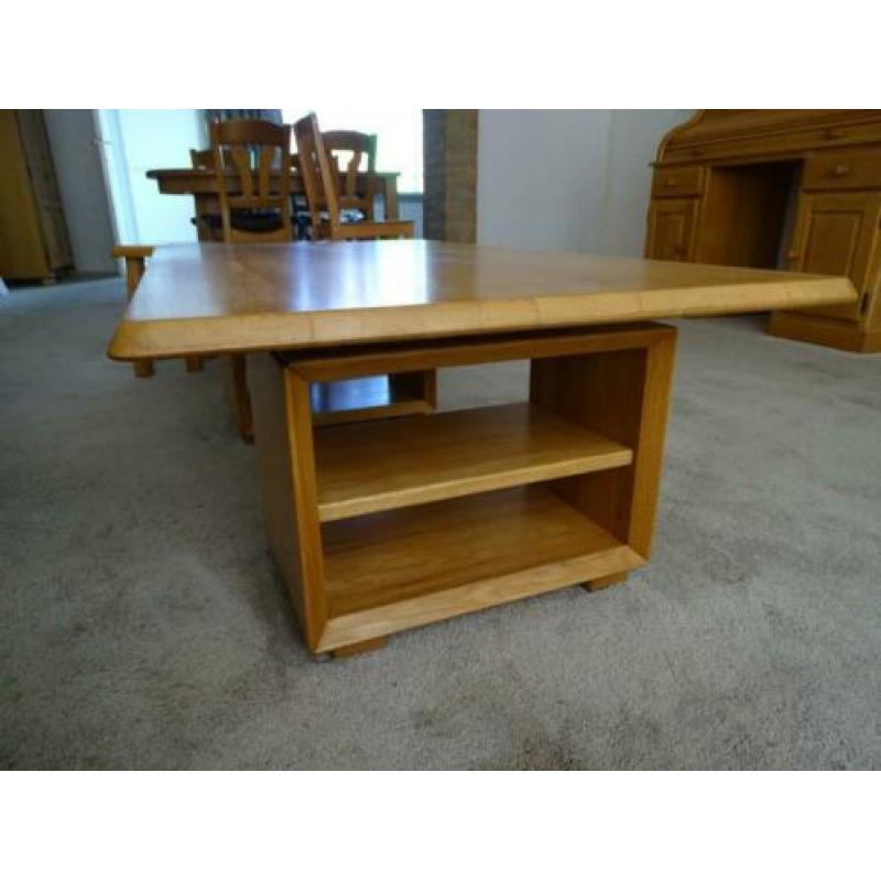 Mooie massief blank eiken salontafel - draaibaar onderstel