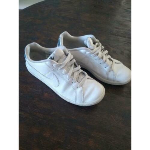 nike witte sneakers maat 40