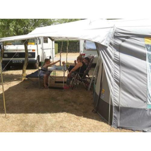 tent caravan