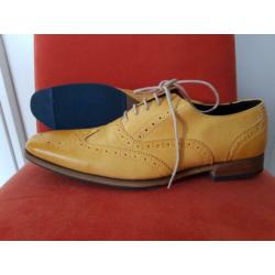 kunstzinnige leren schoenen ,knalgeel! maat 44 nieuw €59