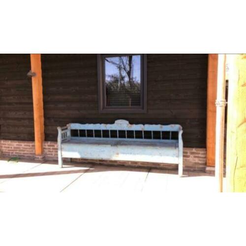 Zeer oude antieke klepbank 232 cm lang