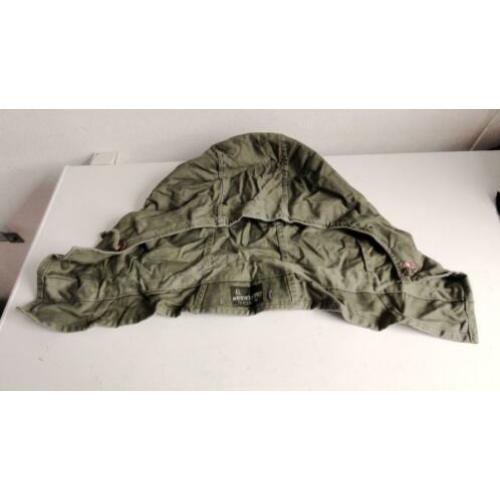 Legerkleding accesoires 70-er jaren