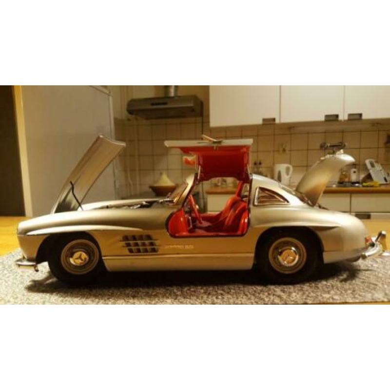 mercedes 300sl gulfwing 1:12