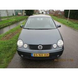 Volkswagen Polo 1.4-16V Highline 5 Drs met Airco