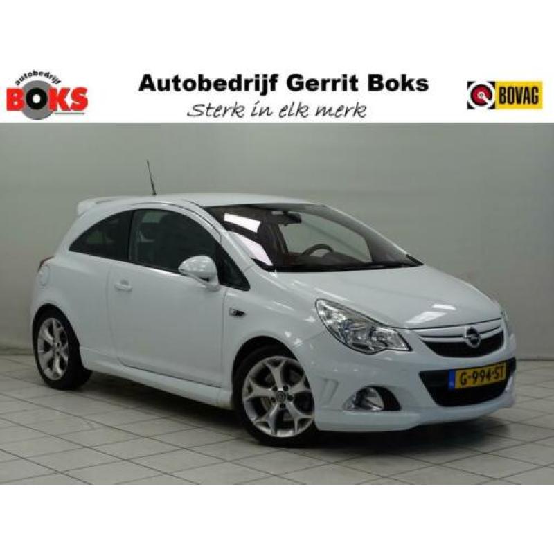 Opel Corsa 1.6-16V Turbo OPC Navigatie Clima Cruise 17"LM 19