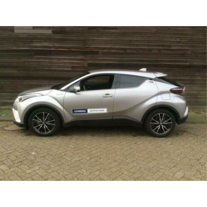 Toyota C-HR 1.8 Hybrid Executive | Trekhaak | JBL-Audio | Bl