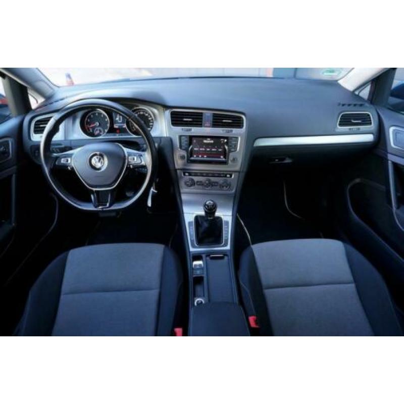 Volkswagen Golf 1.2 TSI Edition parkeer assist_Clima_Stoel v