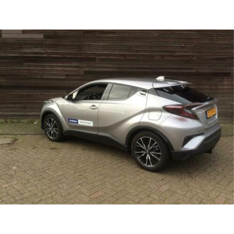 Toyota C-HR 1.8 Hybrid Executive | Trekhaak | JBL-Audio | Bl