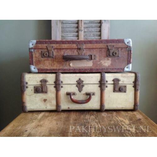 Oude brocante reiskoffer bruin krijtbord