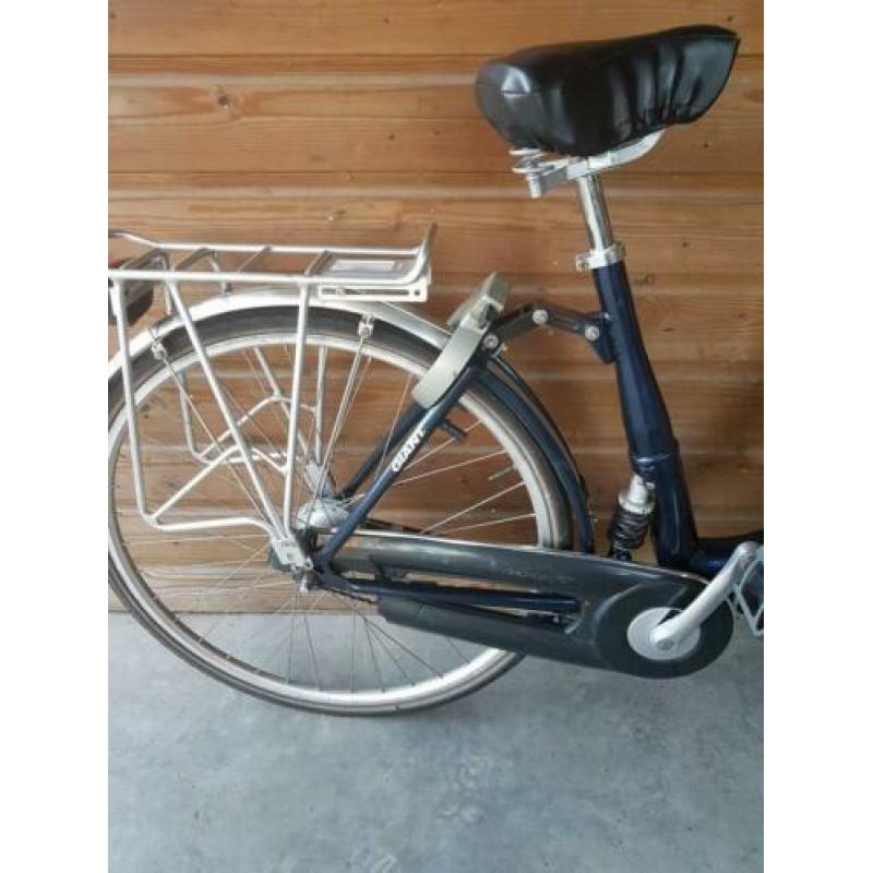 Giant Damesfiets (50cm) met verende achterbrug damesfiets
