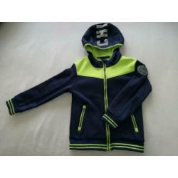 Gave jongens zomerjas maat 122/128