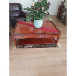 Salontafel met rand