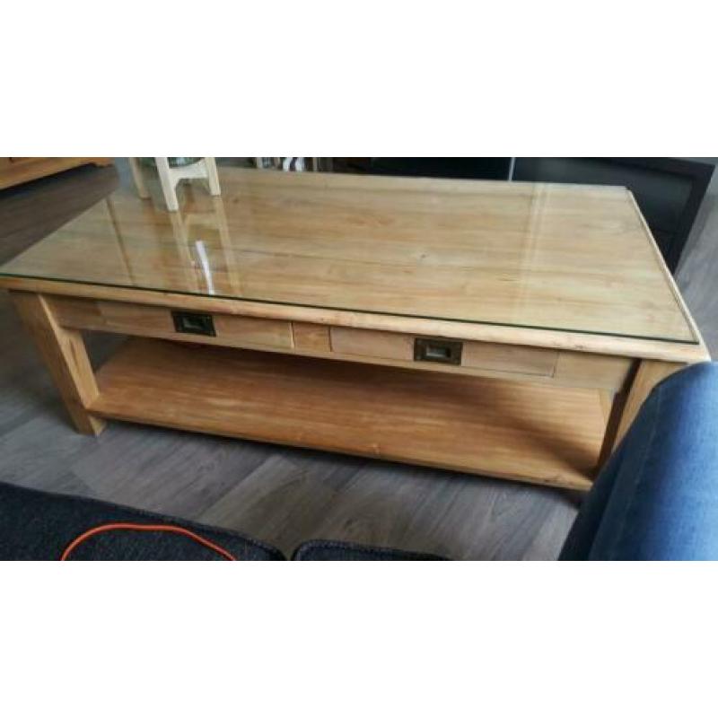 Grenen kast plus tafel