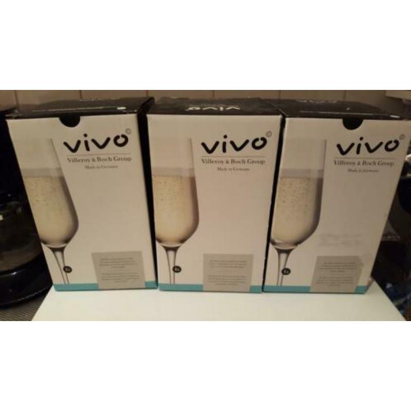 VIVO Villeroy&Boch Albert Heijn bestek, glazen, messen etc.