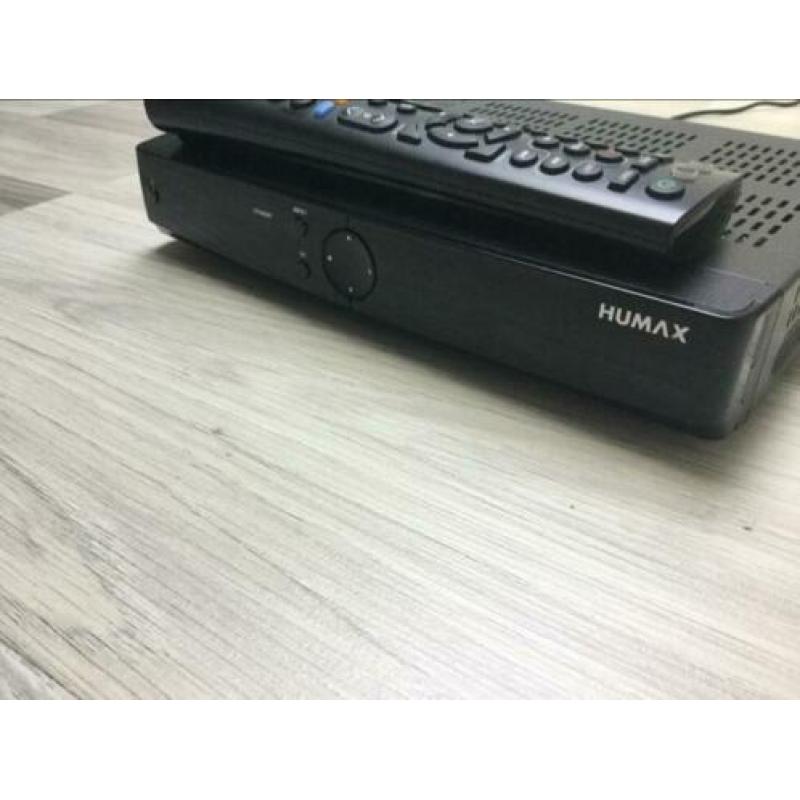 Goedwerkende Ziggo Humax IRHD 5300c HDMI decoder