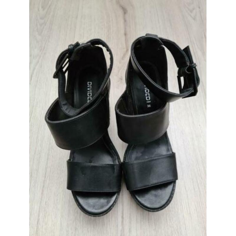 Sandalen hakken maat 36/37 divided