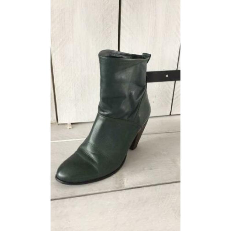 Leren groene enkel laarzen 40 en meer ??