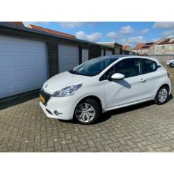 Peugeot 208 1.2 VTI 60KW/82PK 3-D 2012 Wit