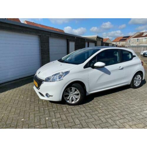 Peugeot 208 1.2 VTI 60KW/82PK 3-D 2012 Wit
