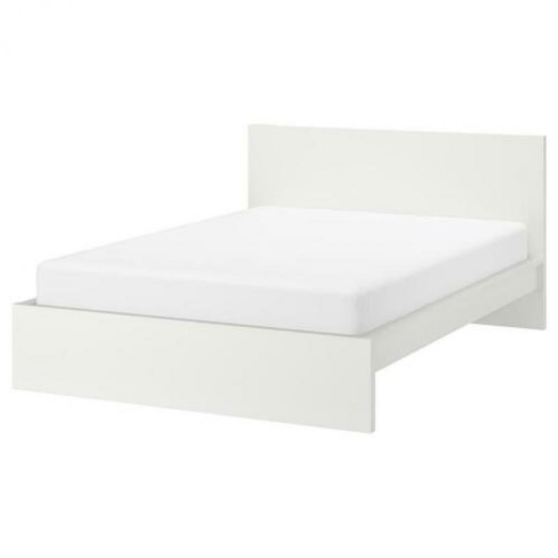 Wit malm 2 persoonsbed 160x200
